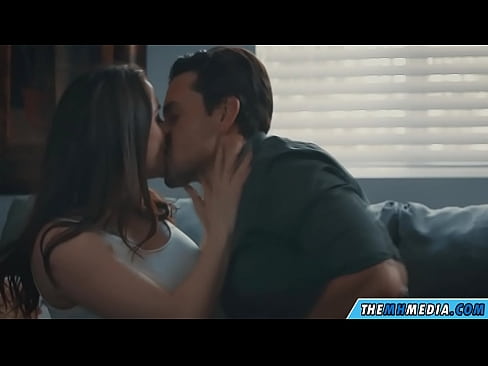 ❤️ Ngono ya kimapenzi na mama mzuri wa busty Ponografia tu ❌️